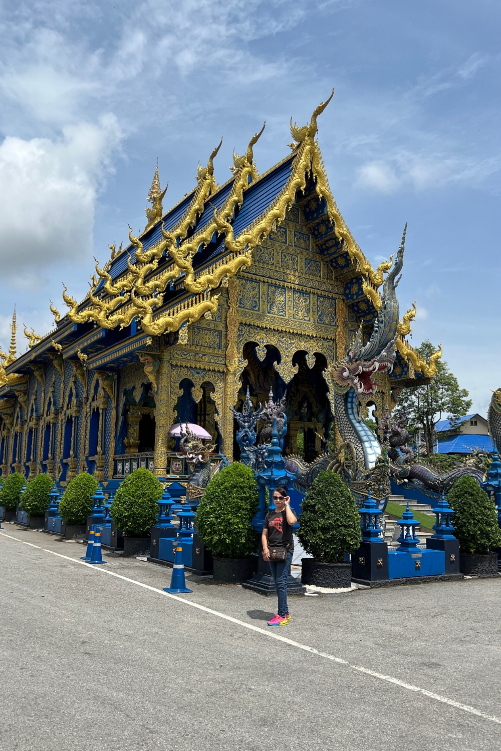 Wat Rong Suea Ten (Blue Temple) - Sapphire Sanctuary