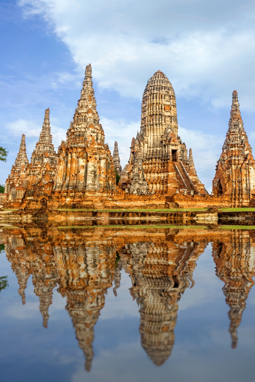 Wat Chaiwatthanaram - Khmer-Style Masterpiece