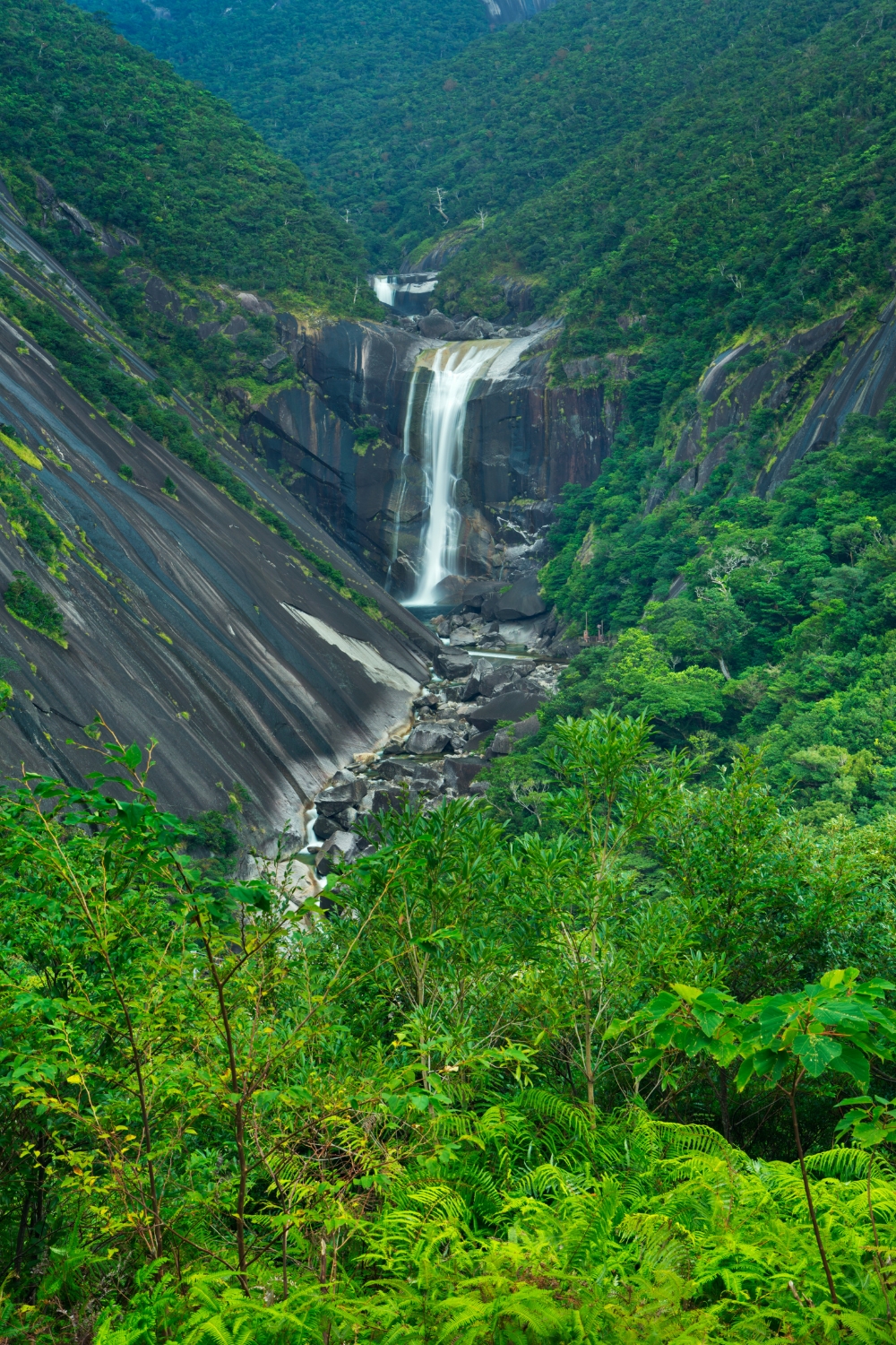 Senpiro Falls - Cascading Natural Beauty