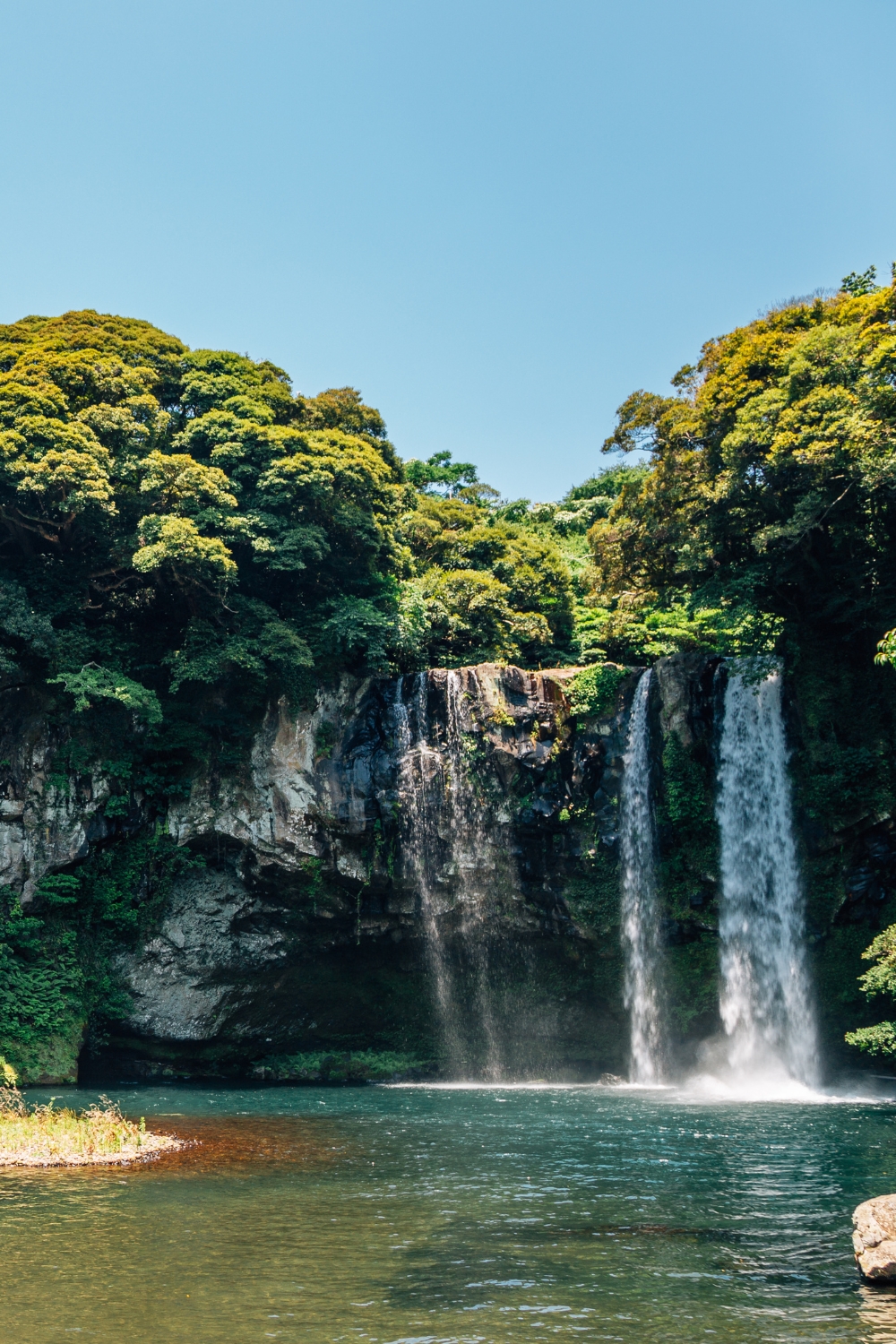 Cheonjiyeon Waterfall - Tropical Paradise