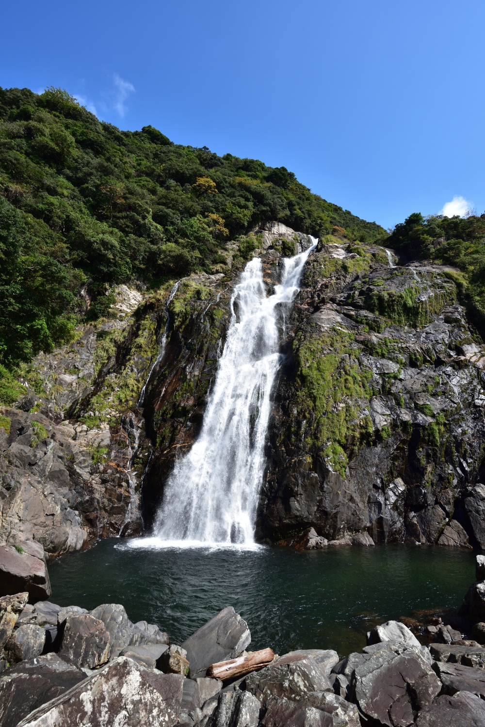 Oko Falls - Hidden Mountain Cascade