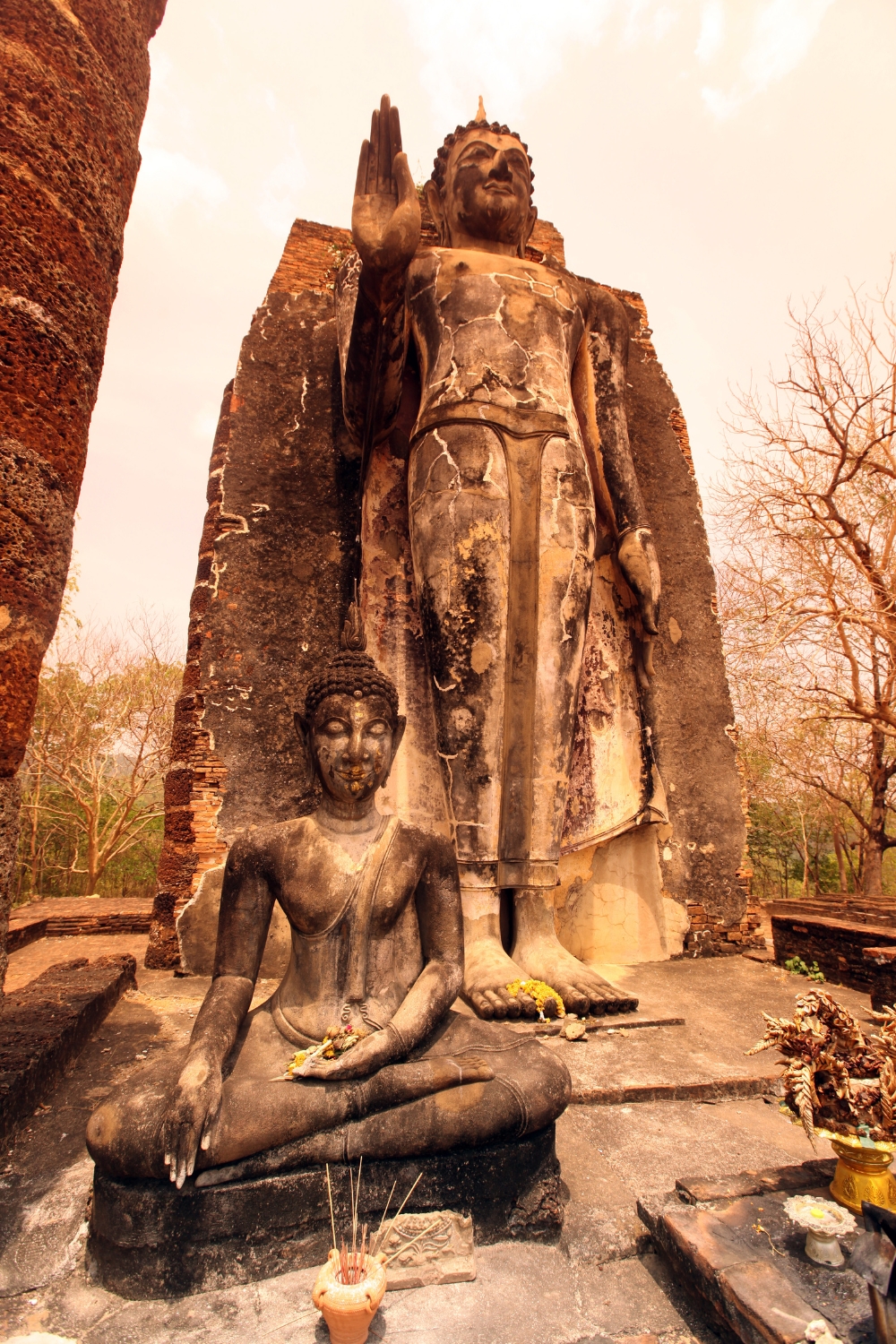 Wat Saphan Hin - Hilltop Temple with Panoramic Views