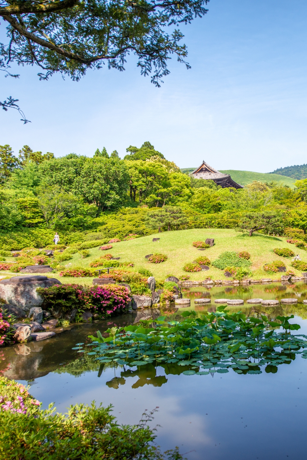 Yoshikien Garden - Three Gardens in One